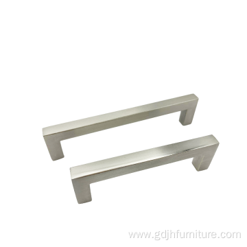 Simplified and extended European style door handle